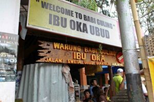 Babi Guling Ibu Oka Ubud - Peta Lokasi & Harga Menu Makanan