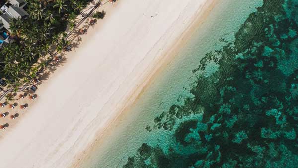 Pantai Geger Nusa Dua