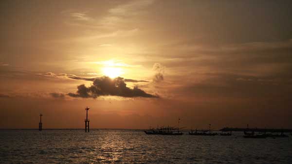 Pantai Kedonganan Sunset