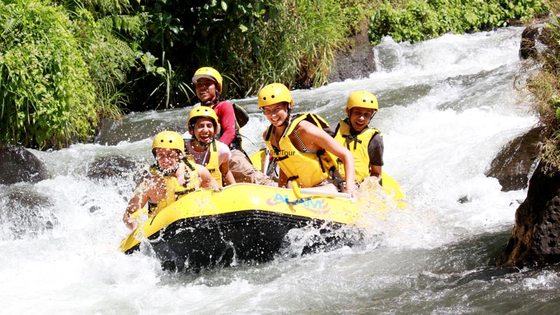 Seberapa Sulit Aktivitas Telaga Waja Rafting