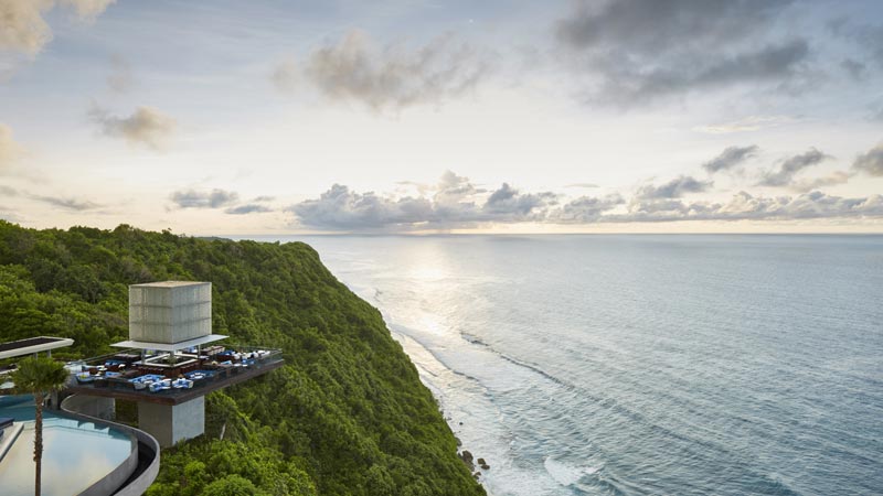 Pemandangan Samudra Hindia Dari Omnia Bali Uluwatu