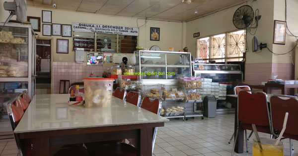 Tepat Makan Halal Warung Wardani Denpasar