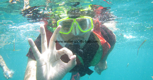 Peserta Snorkeling di Tanjung Benoa Bali