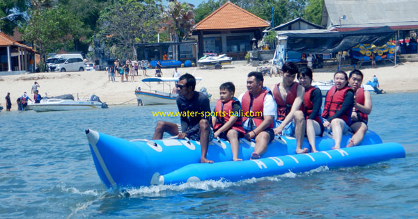 Harga Permainan Banana Boat Watersport Tanjung Benoa