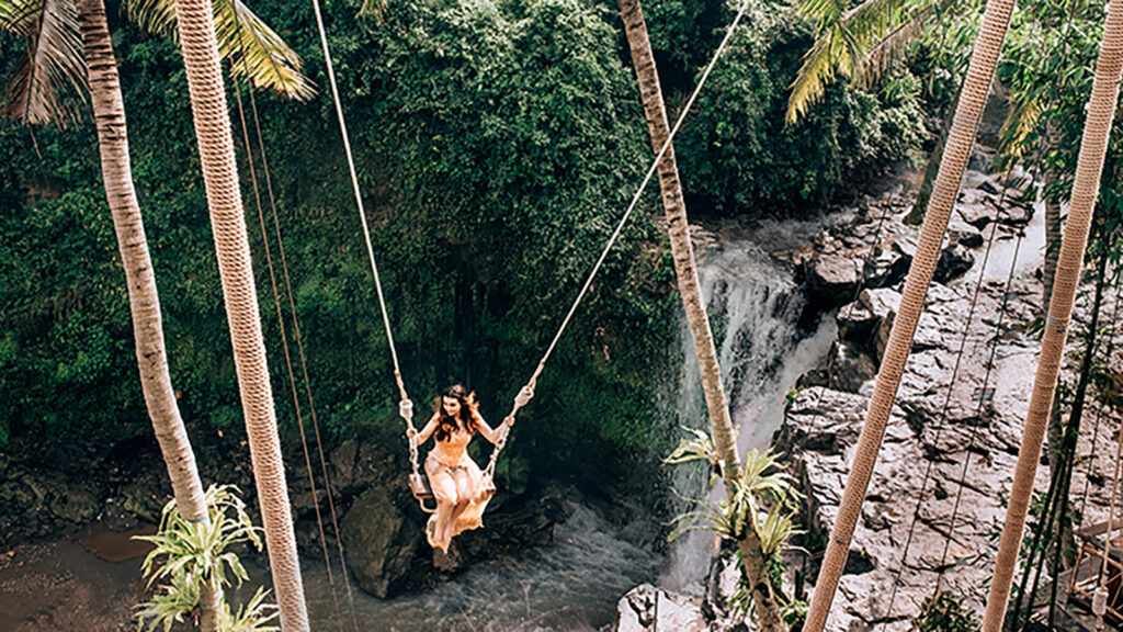 D'tukad River Club & Swing Blangsinga Gianyar Bali