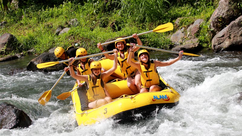 Telaga Waja Rafting Tour Bali