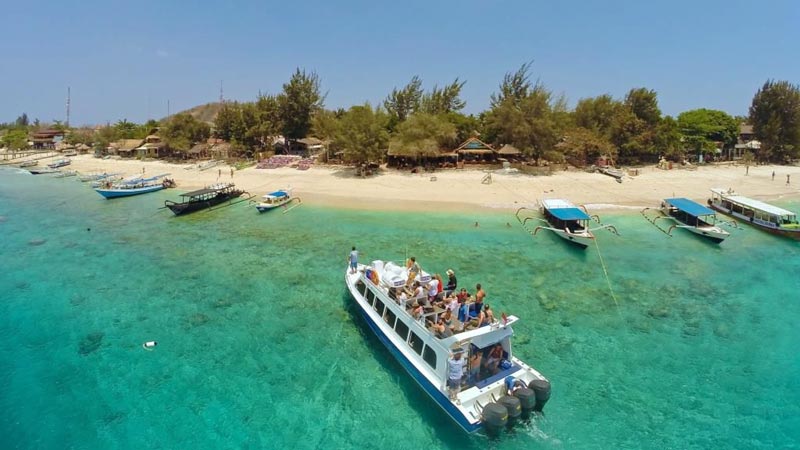 Kapal cepat berlayar dari Bali, Panduan Liburan Pulau Gili Air