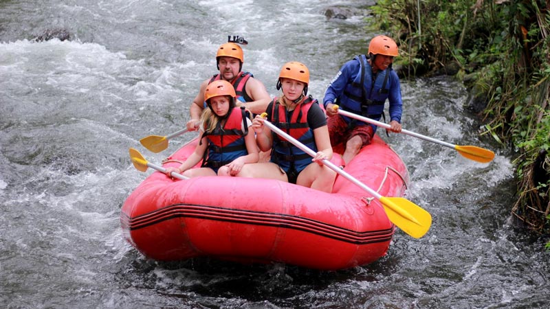 BMW Rafting Sungai Telaga Waja Karangasem