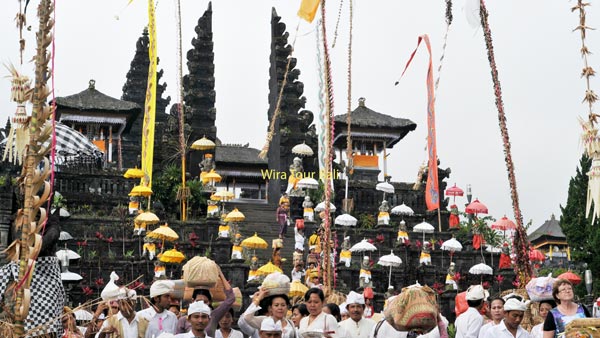 Pura Besakih Bali