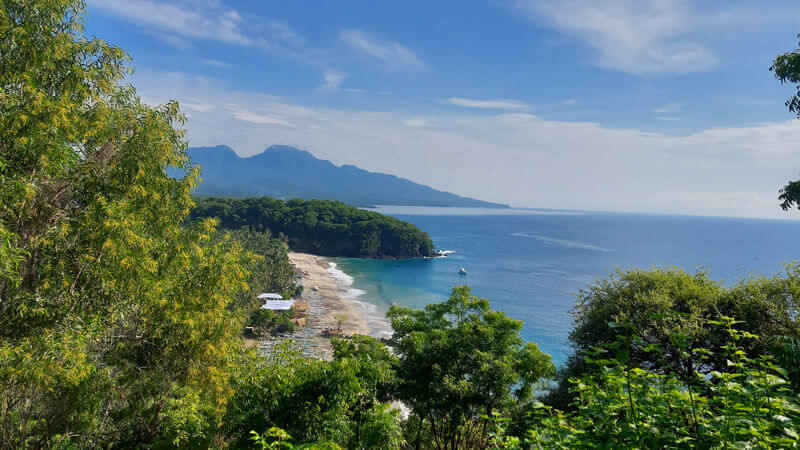 Perahu nelayan tradisional Jukung di Virgin Beach