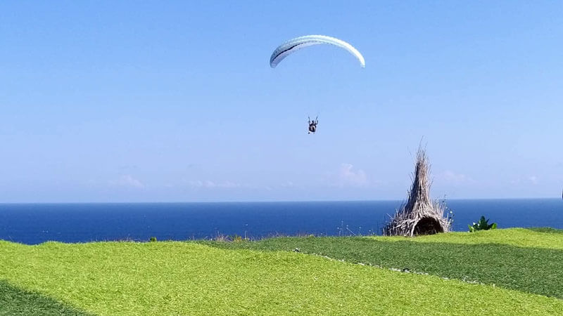 Timbis Paragliding Bali