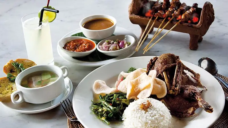 Bebek goreng halal Kuta – Bebek Tepi Sawah Kuta Bali