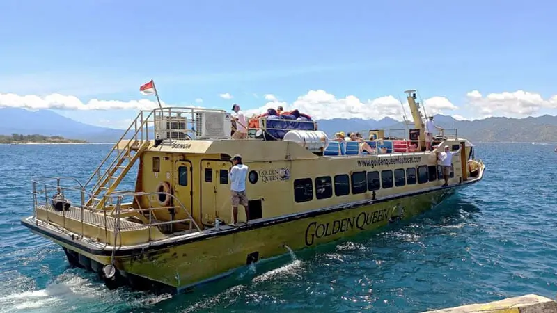 Golden Queen fast boat Padang Bai rute ke Gili (Trawangan, Air, Bangsal)